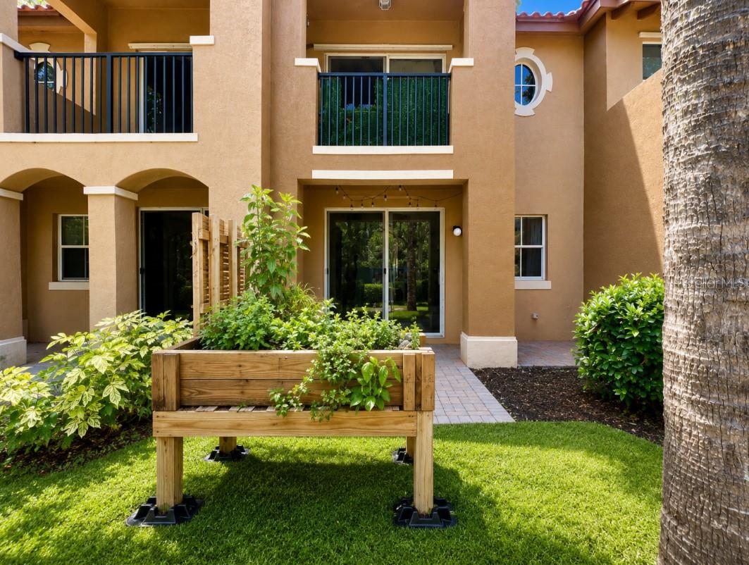 LINKS AT EMERALD DUNES CONDO - Residential