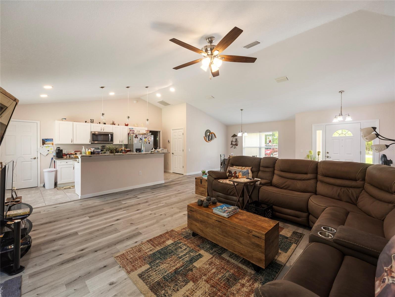 ORANGE BLOSSOM HILLS UN 14 - Residential Lease