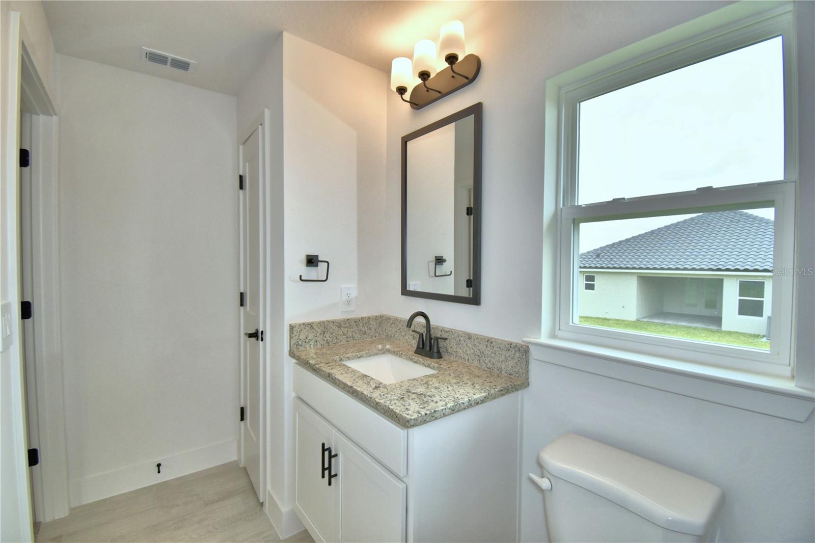 CADENCE CROSSING - Residential