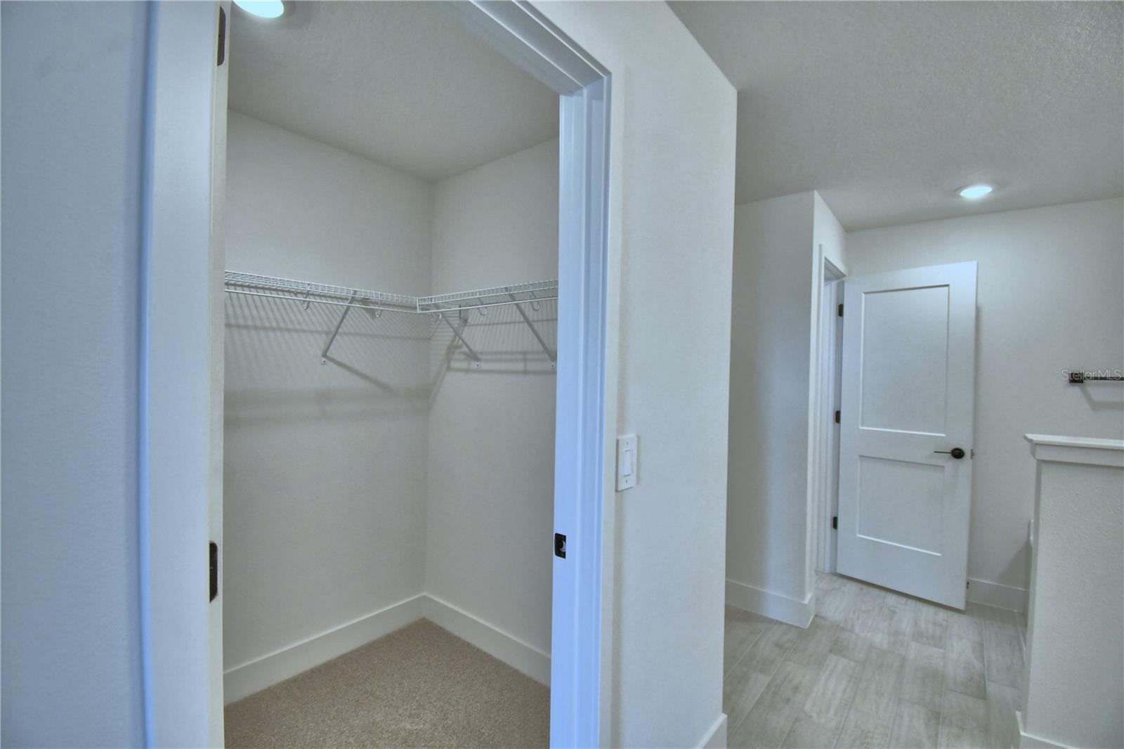 CADENCE CROSSING - Residential