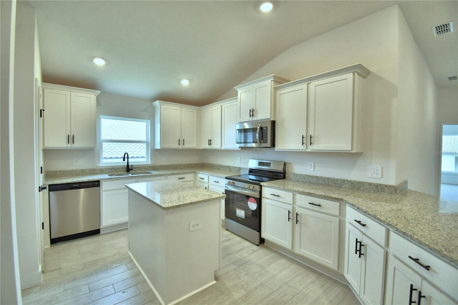 CADENCE CROSSING - Residential
