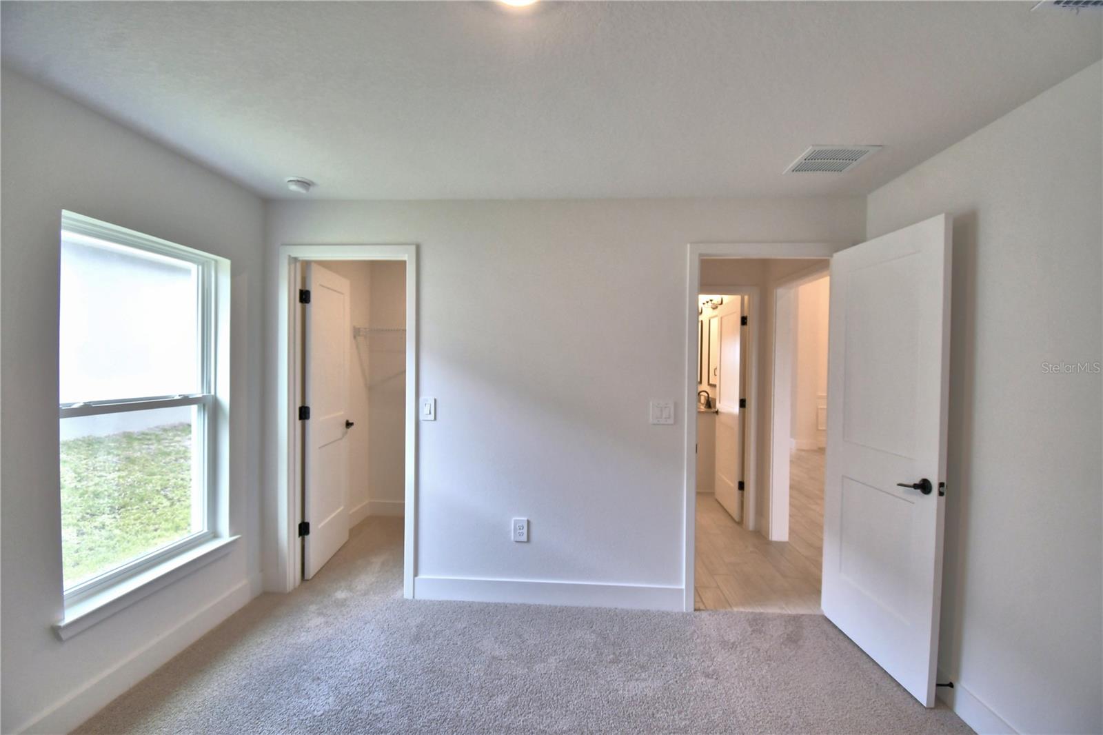 CADENCE CROSSING - Residential