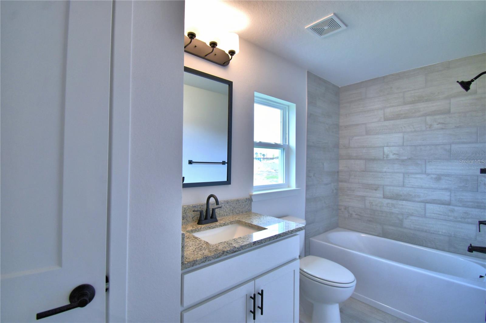 CADENCE CROSSING - Residential