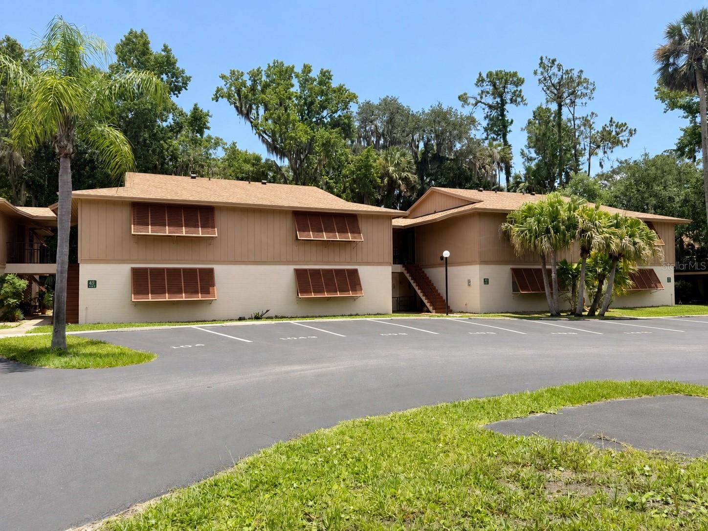 EDGEWATER CONDO APTS - Residential