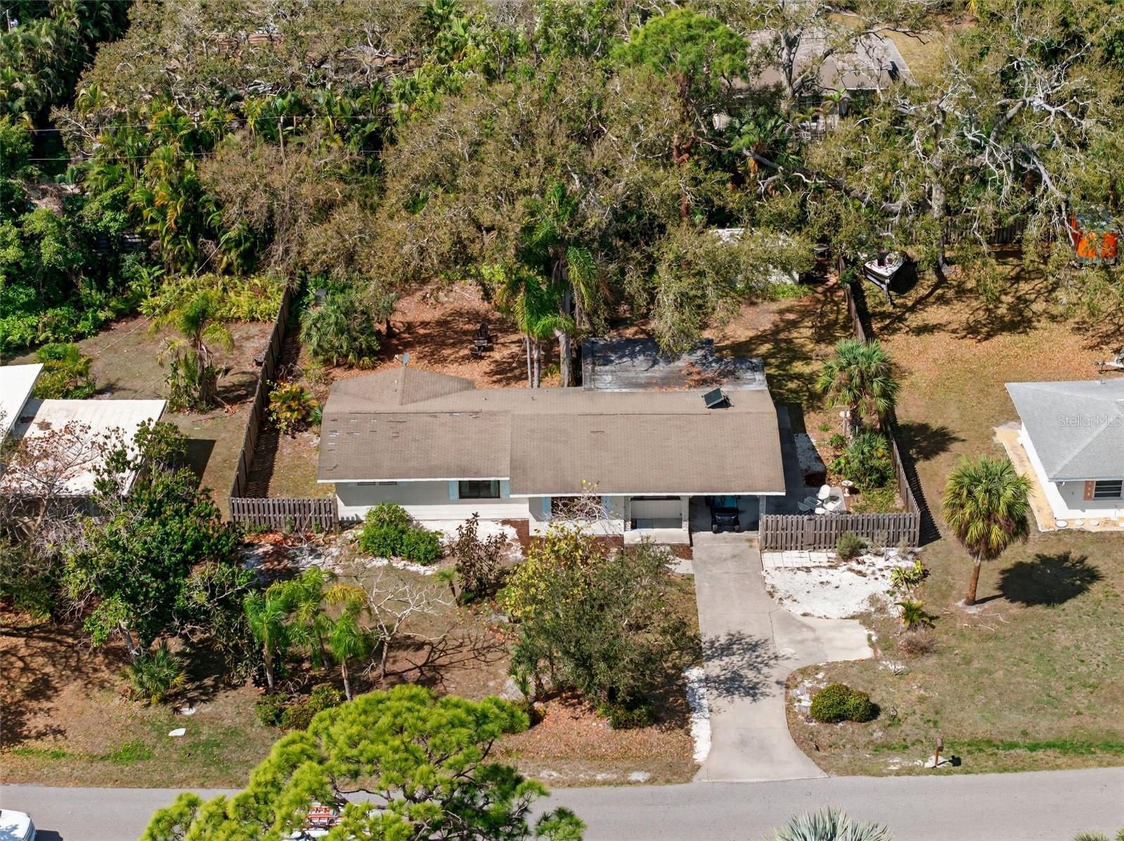 EMERALD HARBOR - Residential