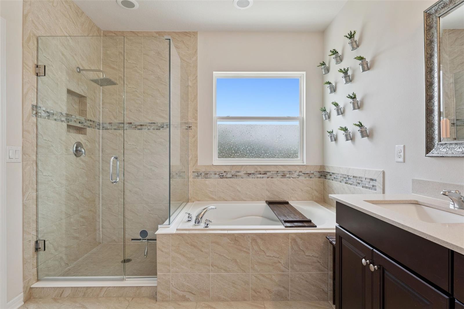 OAK RIDGE - Residential