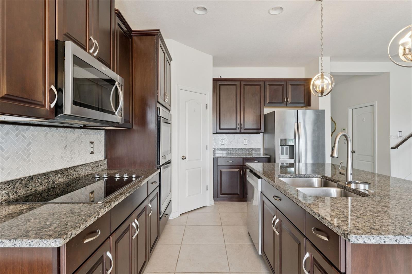 OAK RIDGE - Residential