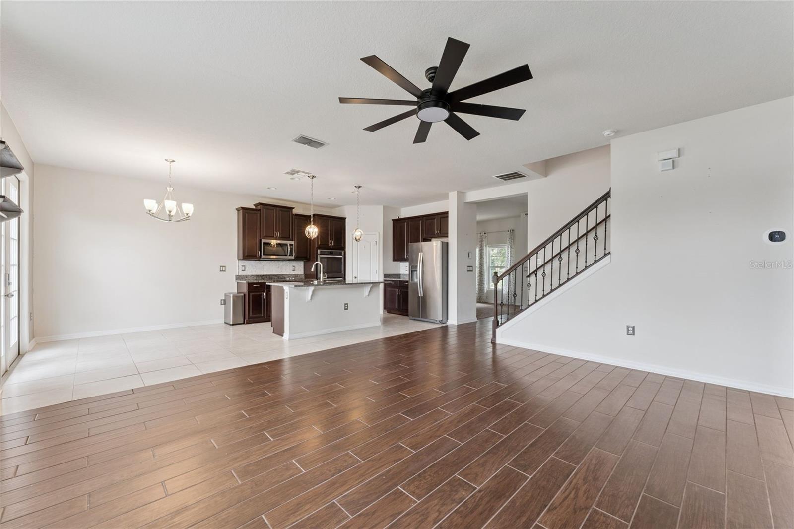 OAK RIDGE - Residential