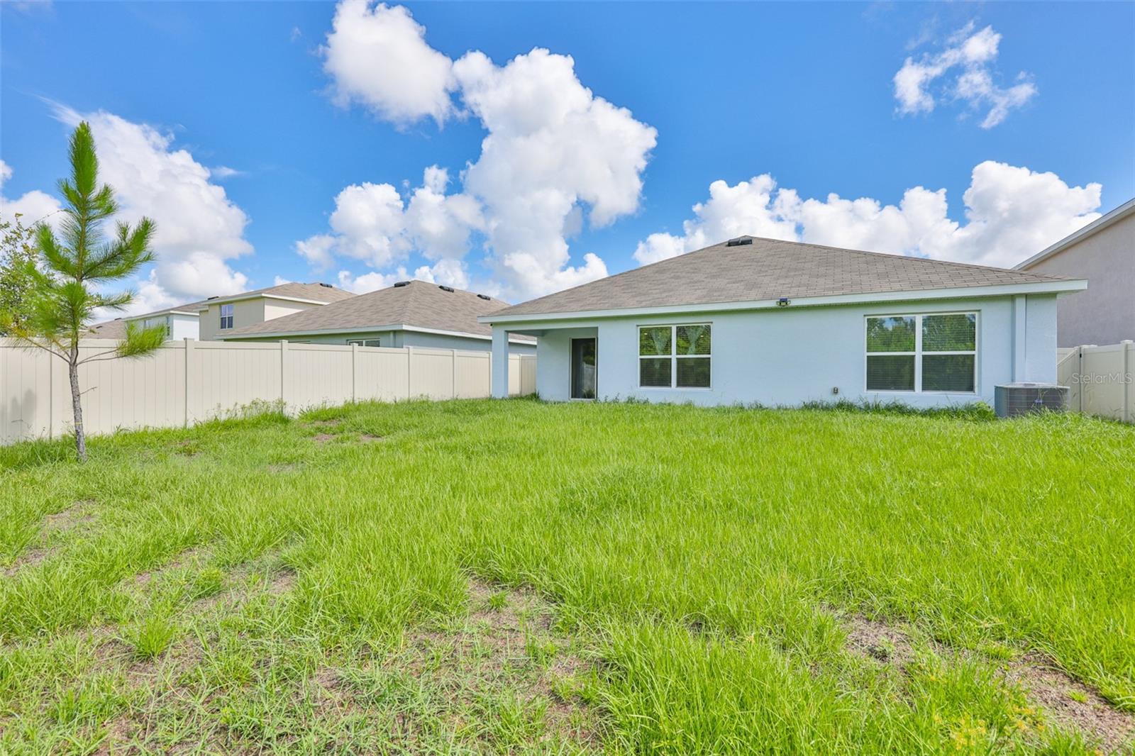 NORTH PARK ISLE PH 2B & 3A - Residential