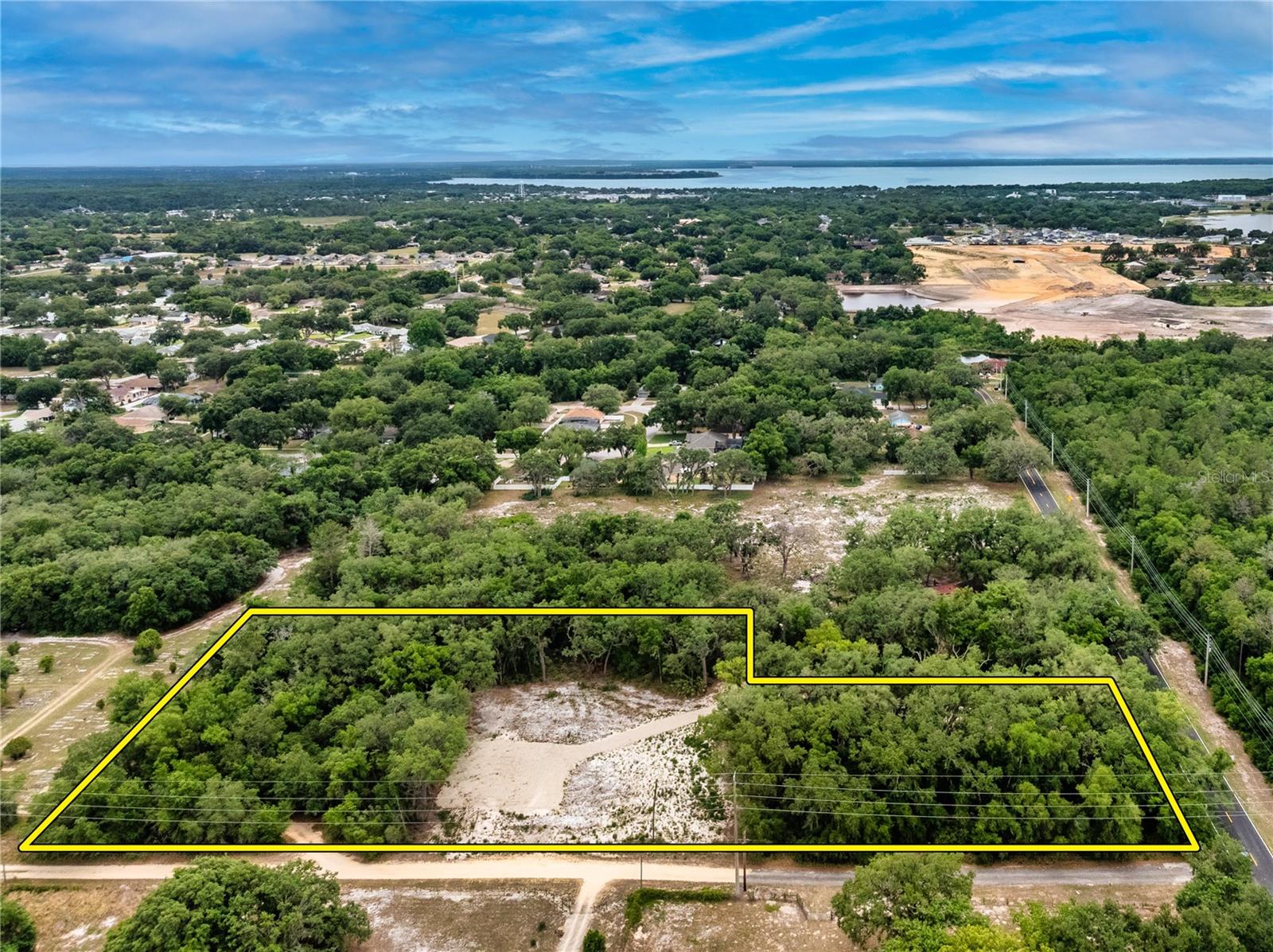 SILVER LAKE ESTATES - Land