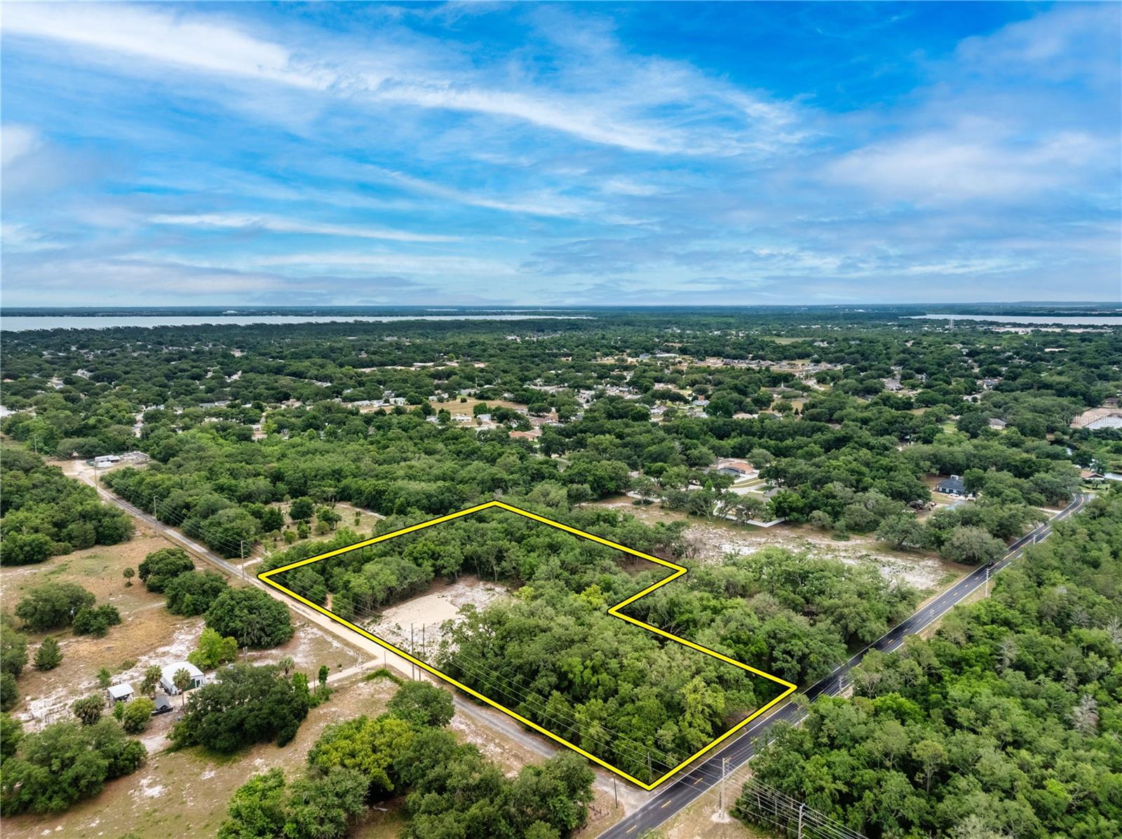 SILVER LAKE ESTATES - Land