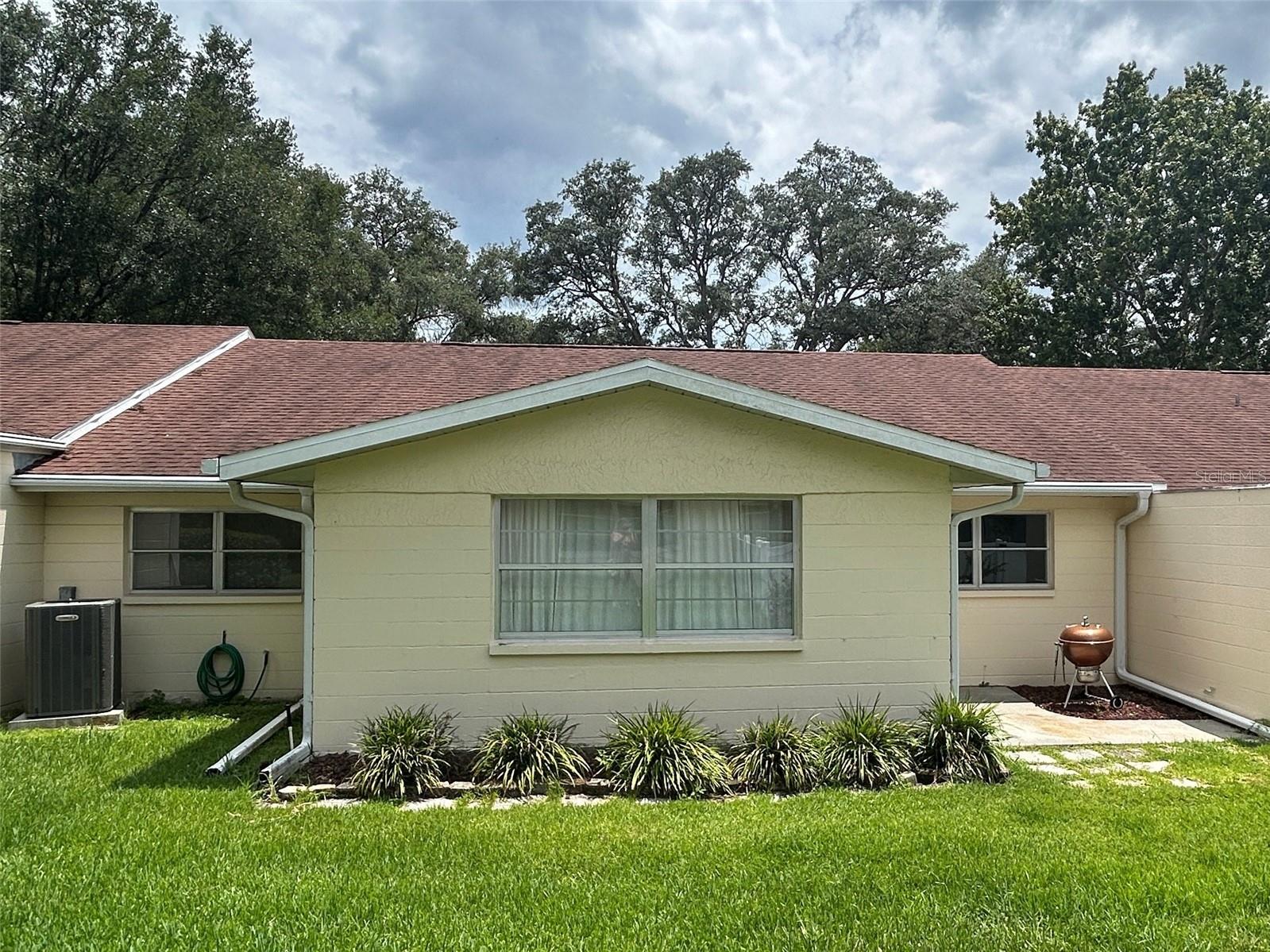 CIRCLE SQUARE WOODS - Residential