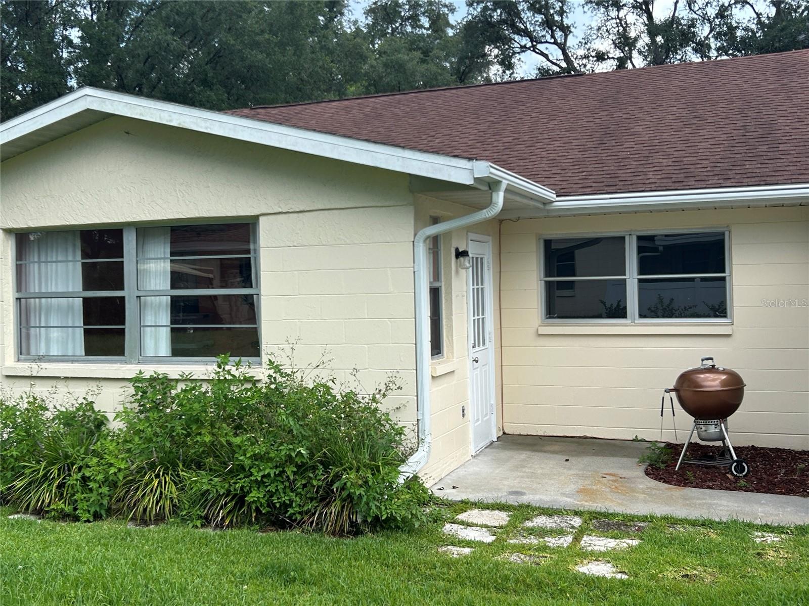 CIRCLE SQUARE WOODS - Residential