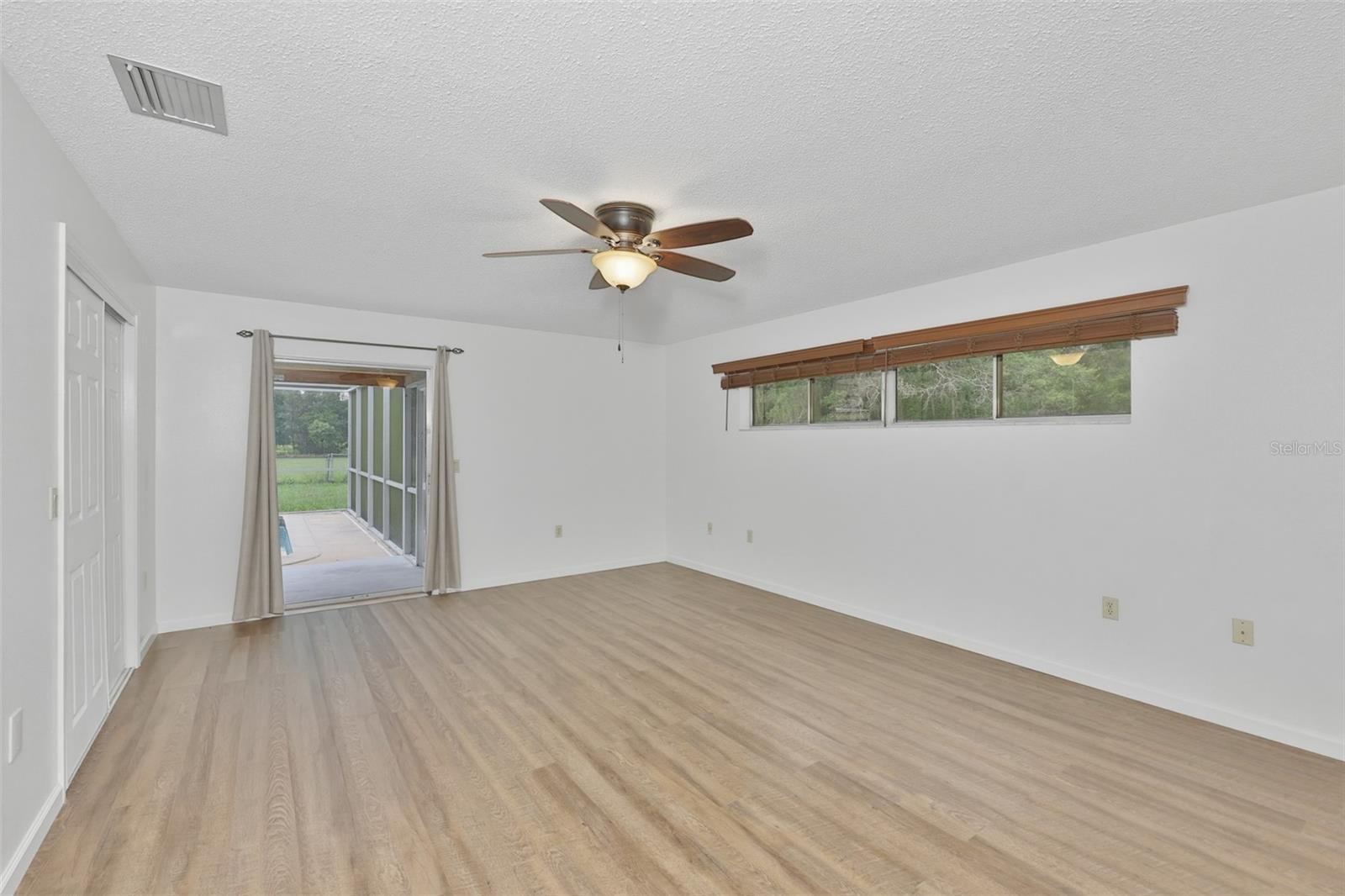 ACREAGE - NOT IN SUBDIVISION - Residential