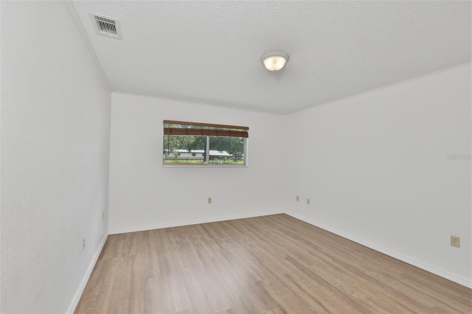 ACREAGE - NOT IN SUBDIVISION - Residential