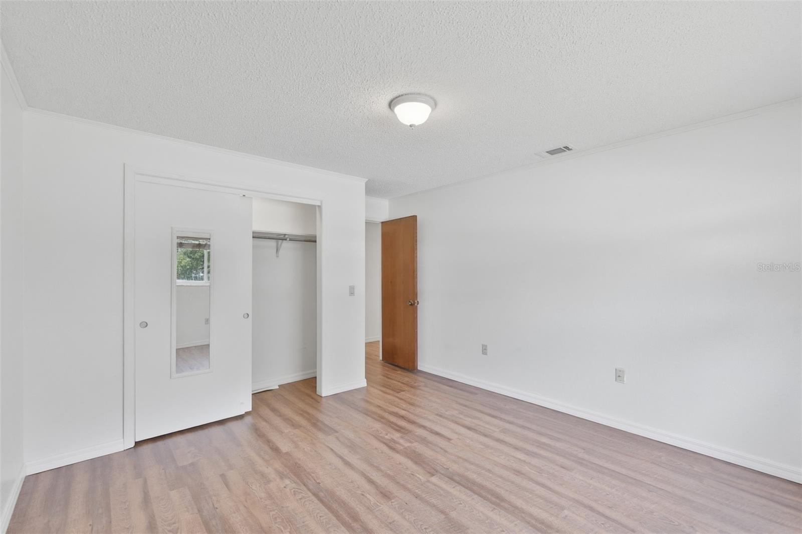 ACREAGE - NOT IN SUBDIVISION - Residential