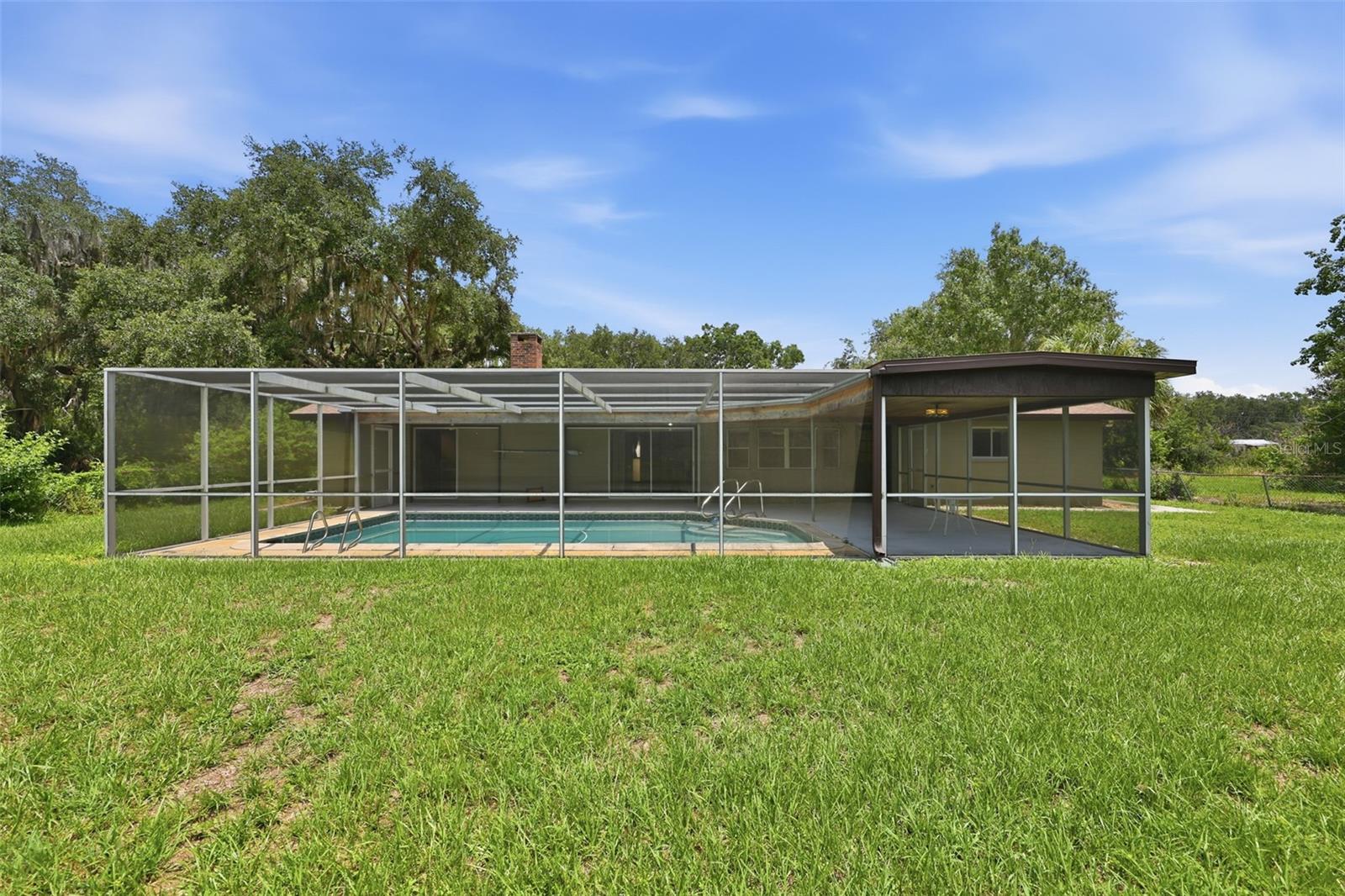 ACREAGE - NOT IN SUBDIVISION - Residential