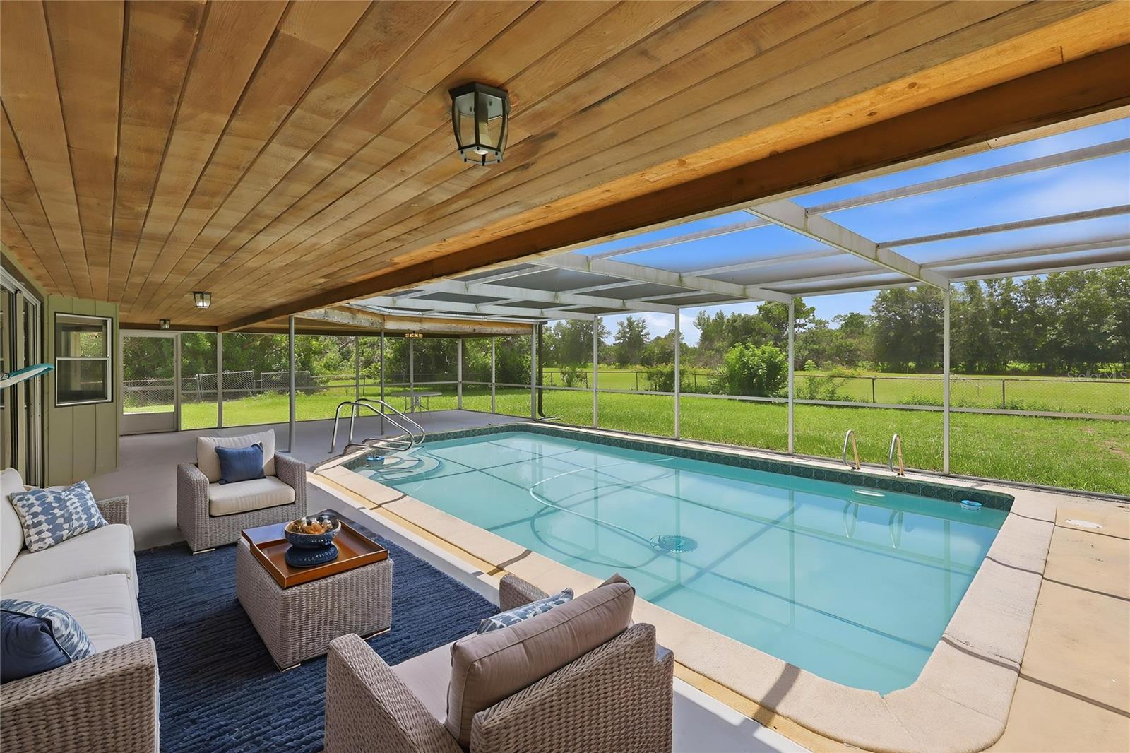 ACREAGE - NOT IN SUBDIVISION - Residential
