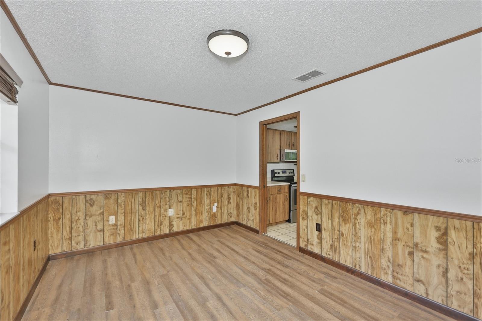 ACREAGE - NOT IN SUBDIVISION - Residential