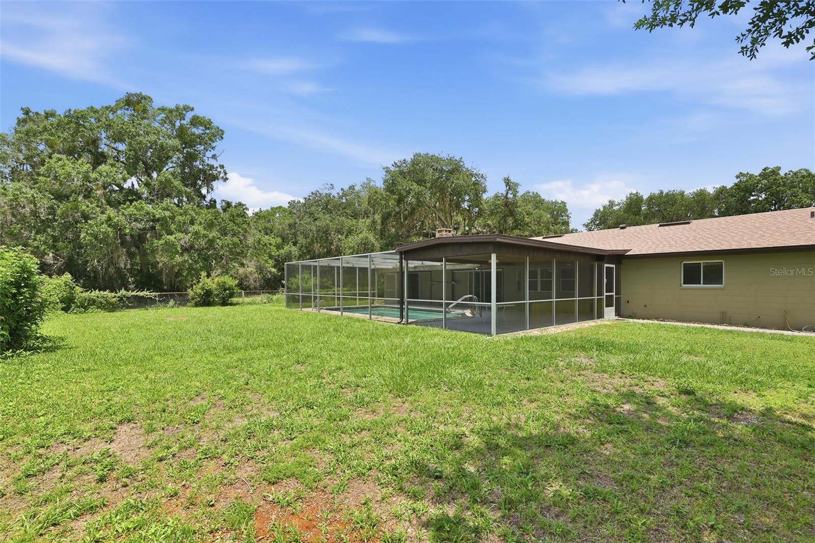 ACREAGE - NOT IN SUBDIVISION - Residential