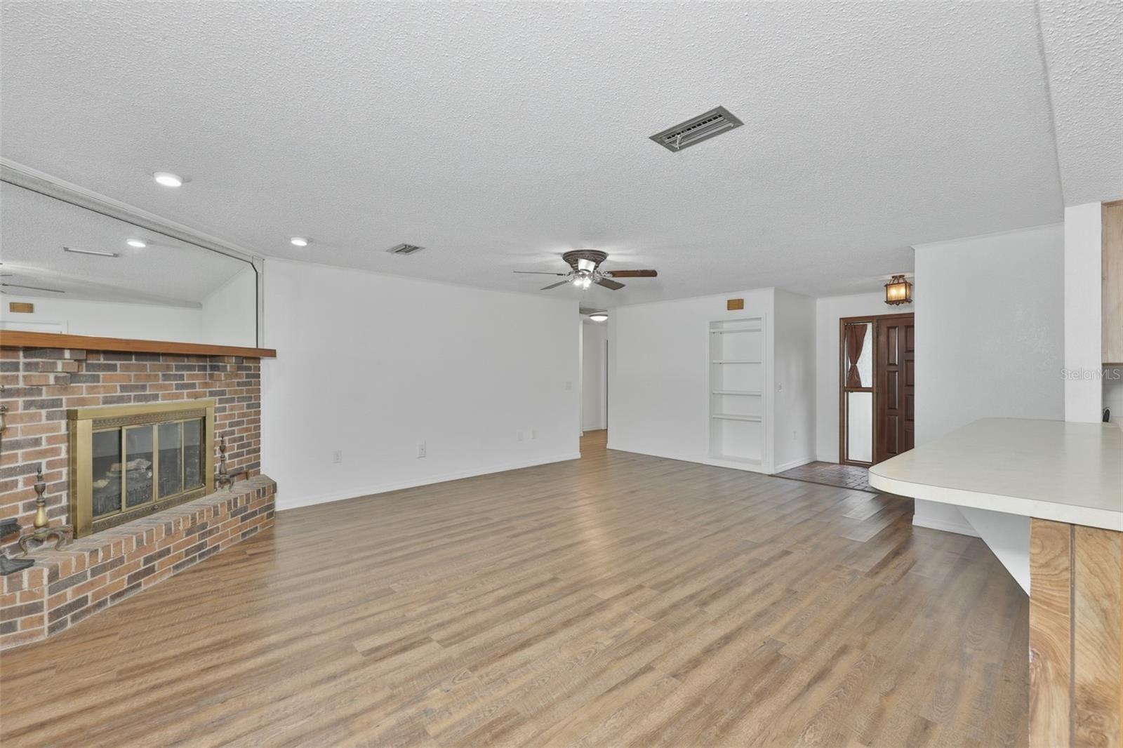 ACREAGE - NOT IN SUBDIVISION - Residential