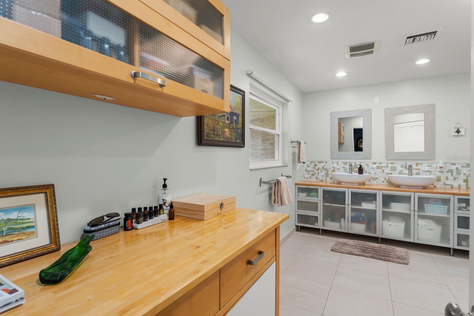 RAINBOW RIDGE - Residential