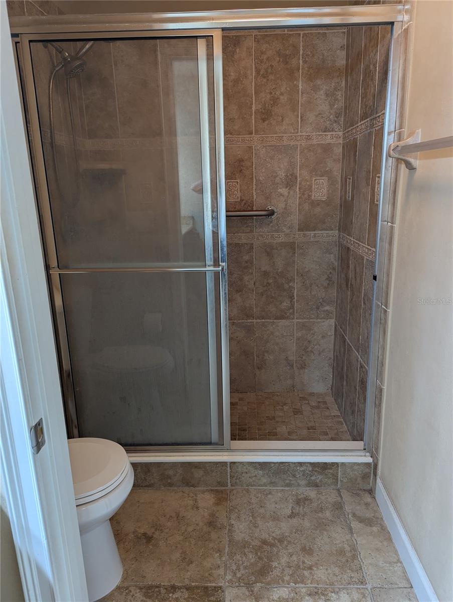 TUSCANY SQUARE 01 CONDO - Residential Lease