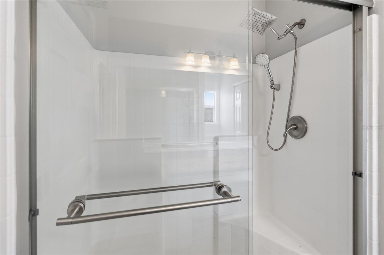 HEATHER GLEN AT MEADOW WOODS 43/134 - Residential