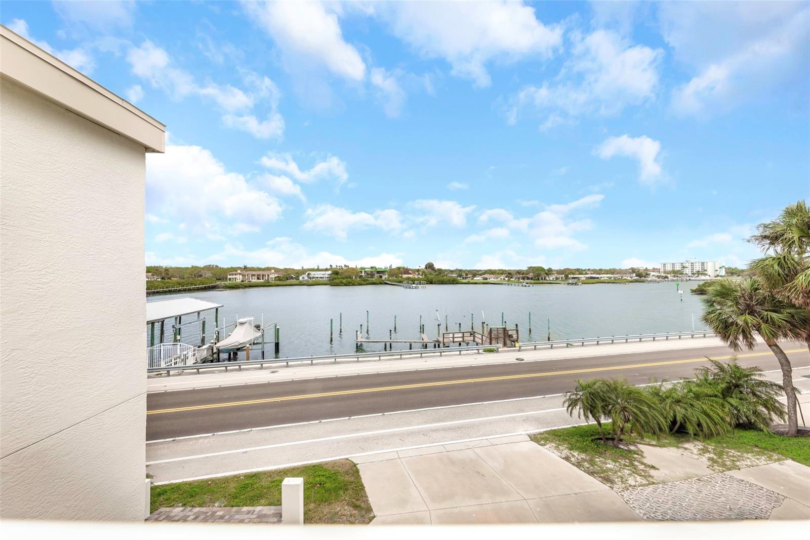 PIPERS III A CONDO - Residential