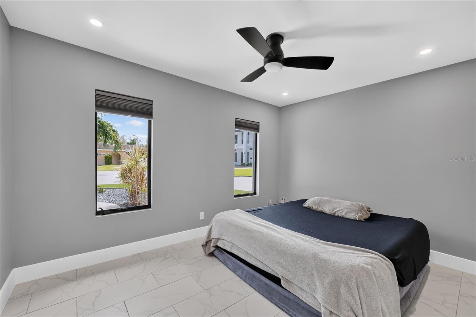 RIVIERA NORTH - Residential