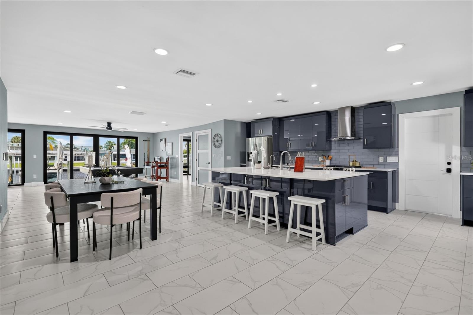 RIVIERA NORTH - Residential