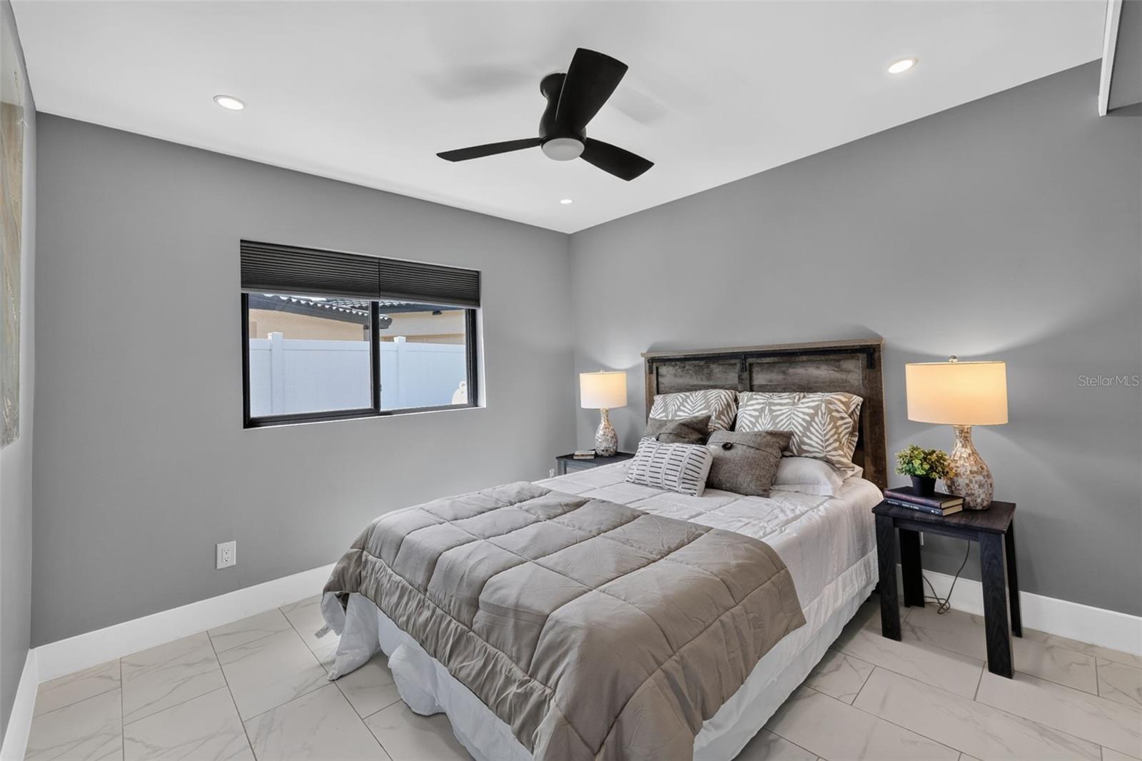 RIVIERA NORTH - Residential