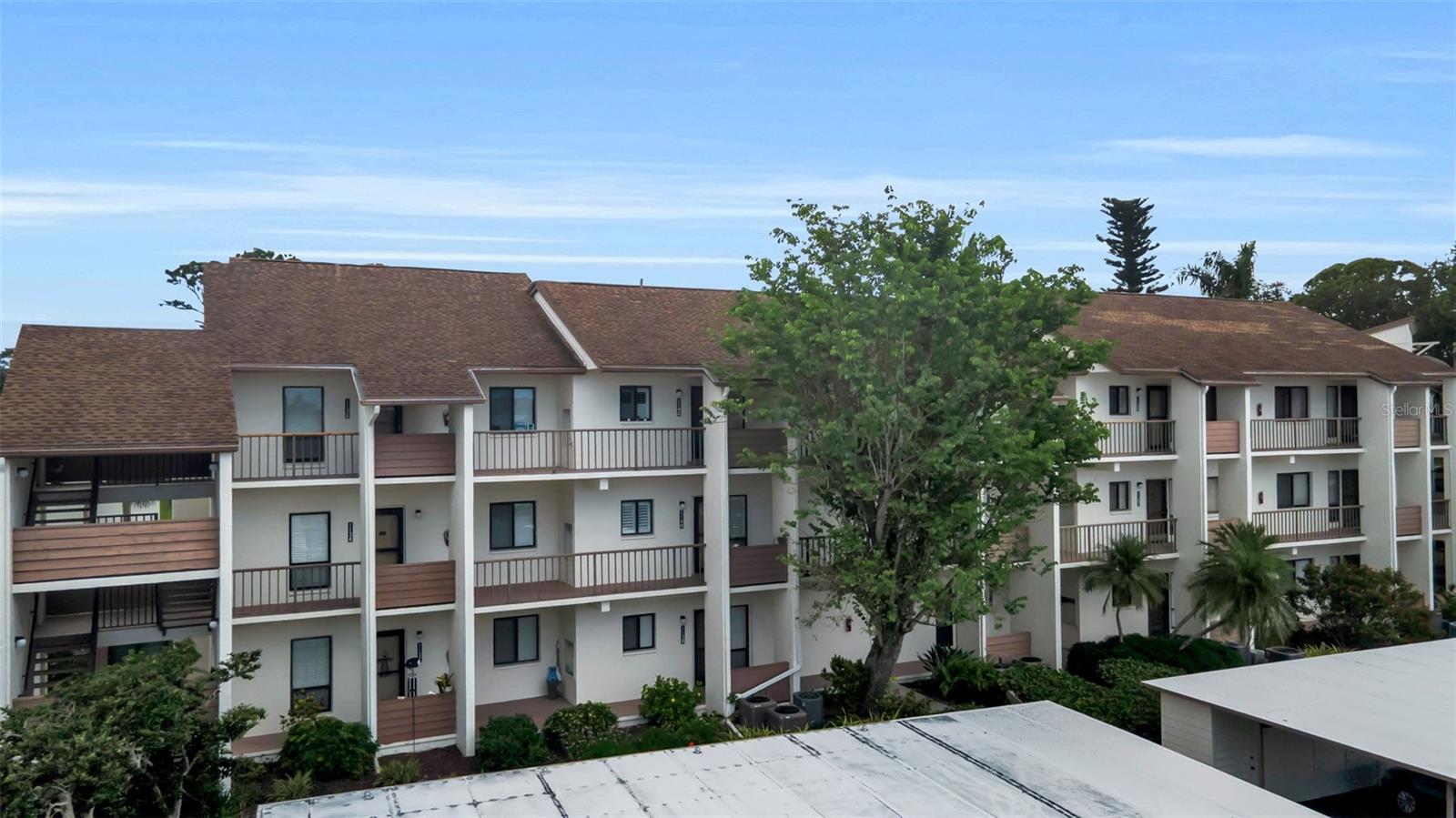 BIRD BAY II - Residential