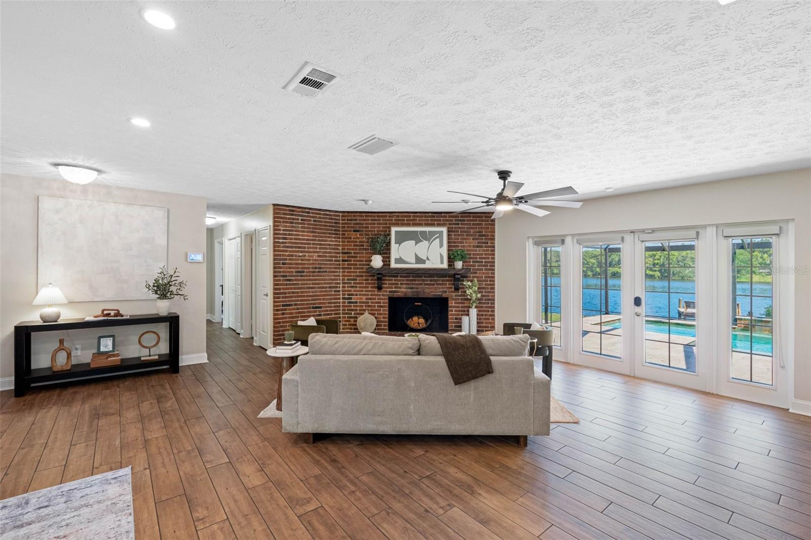 MONTGOMERY SUB - Residential