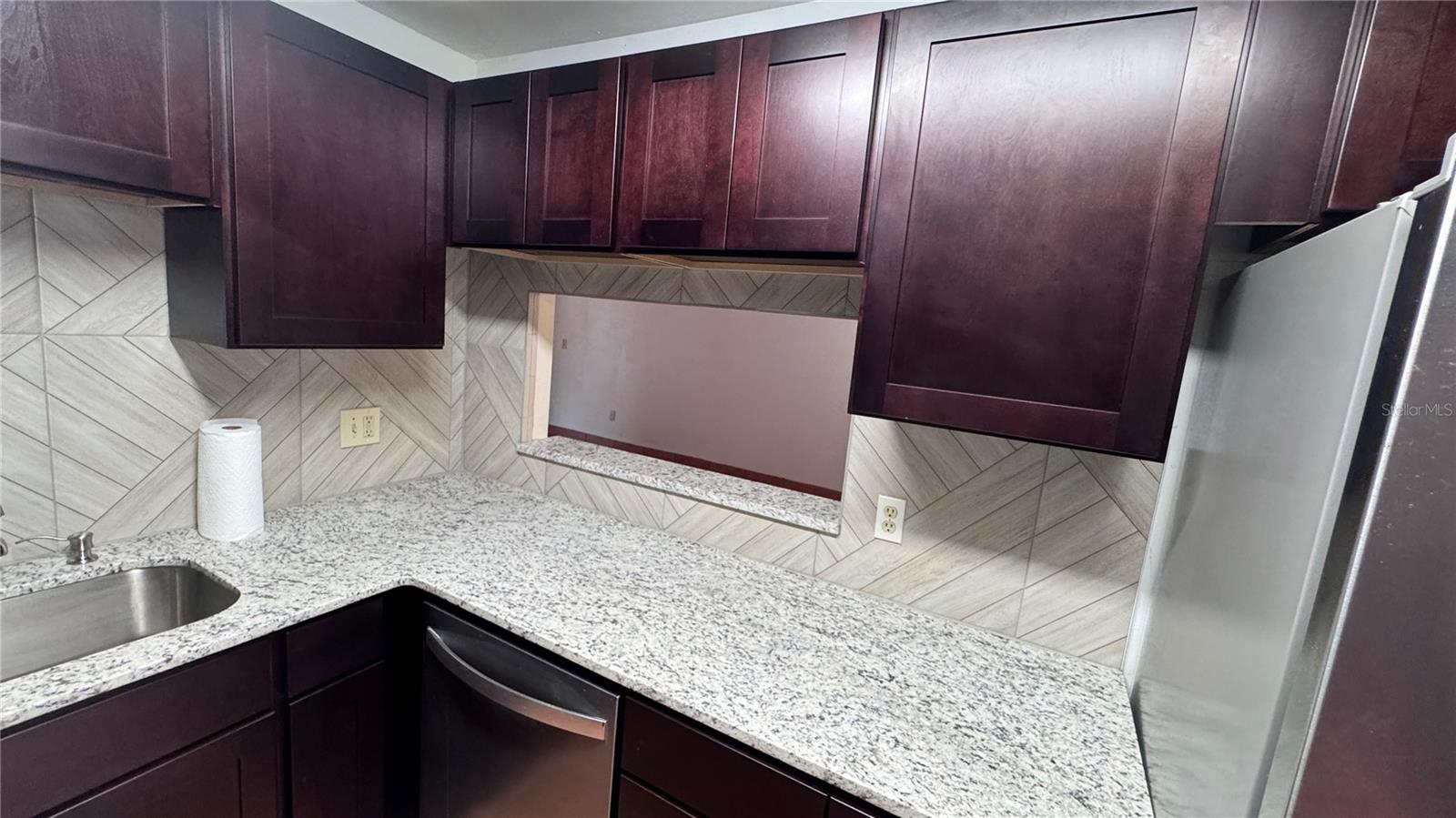 WINDWARD SQUARE SEC 2 - Residential Lease