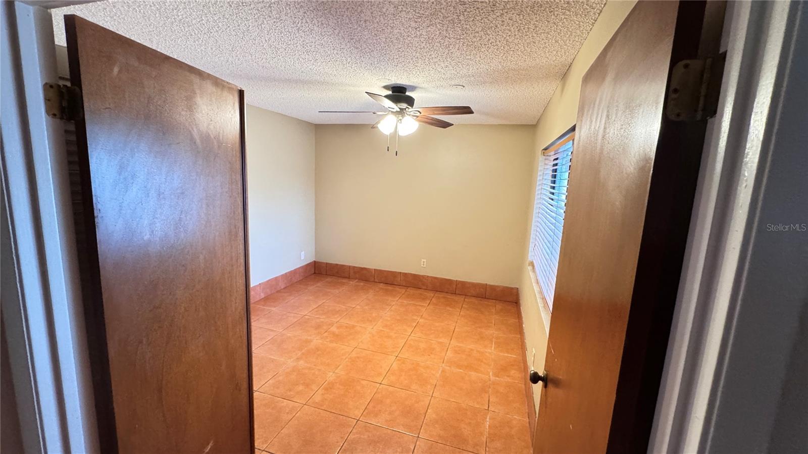 WINDWARD SQUARE SEC 2 - Residential Lease