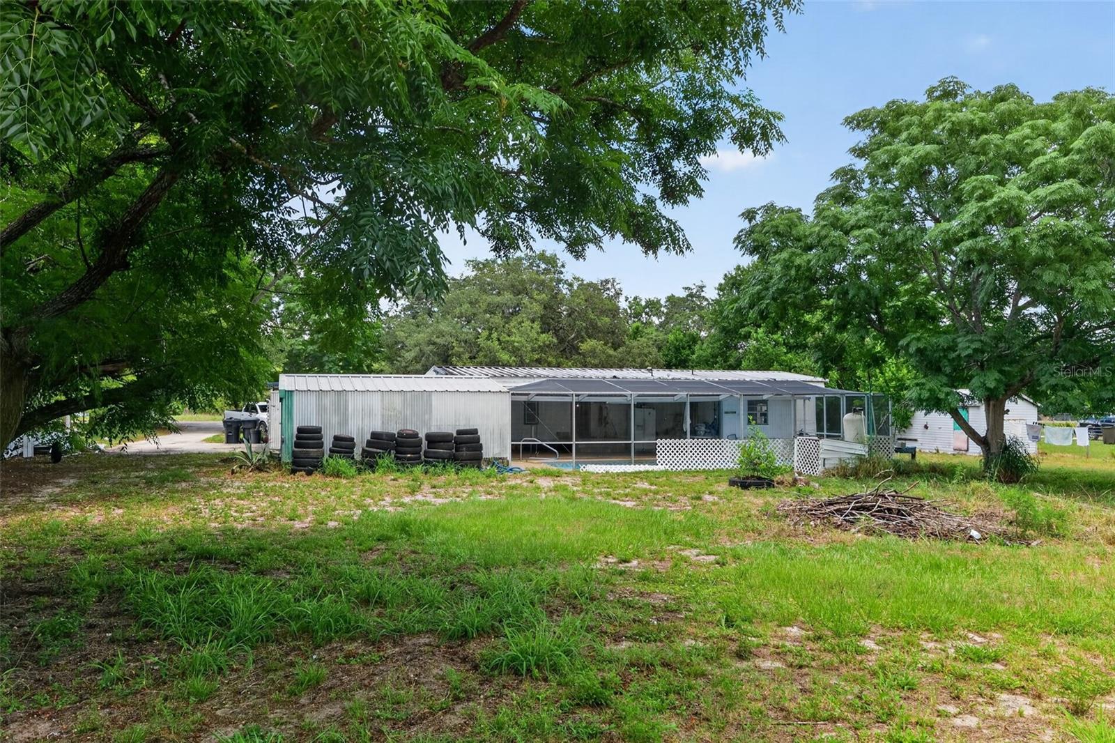 THE HIGHLAND ESTATES - Residential