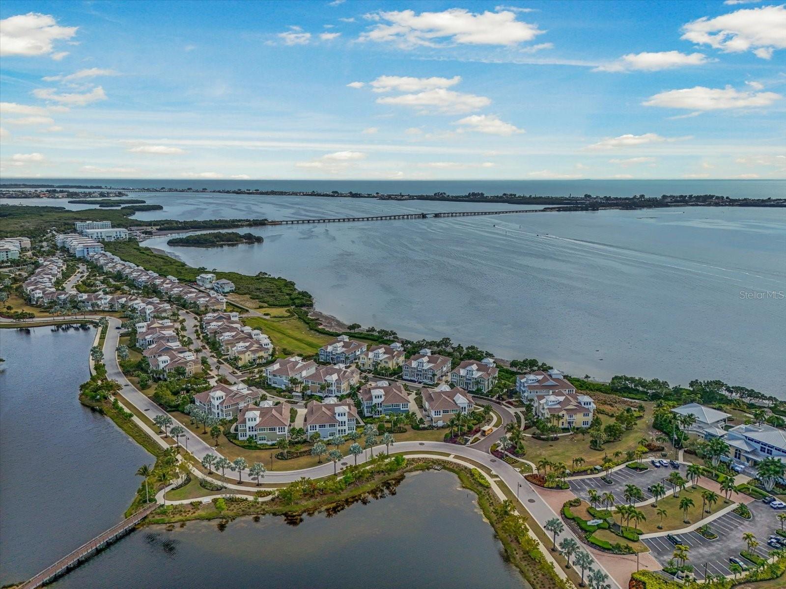 HARBOR SOUND - Residential