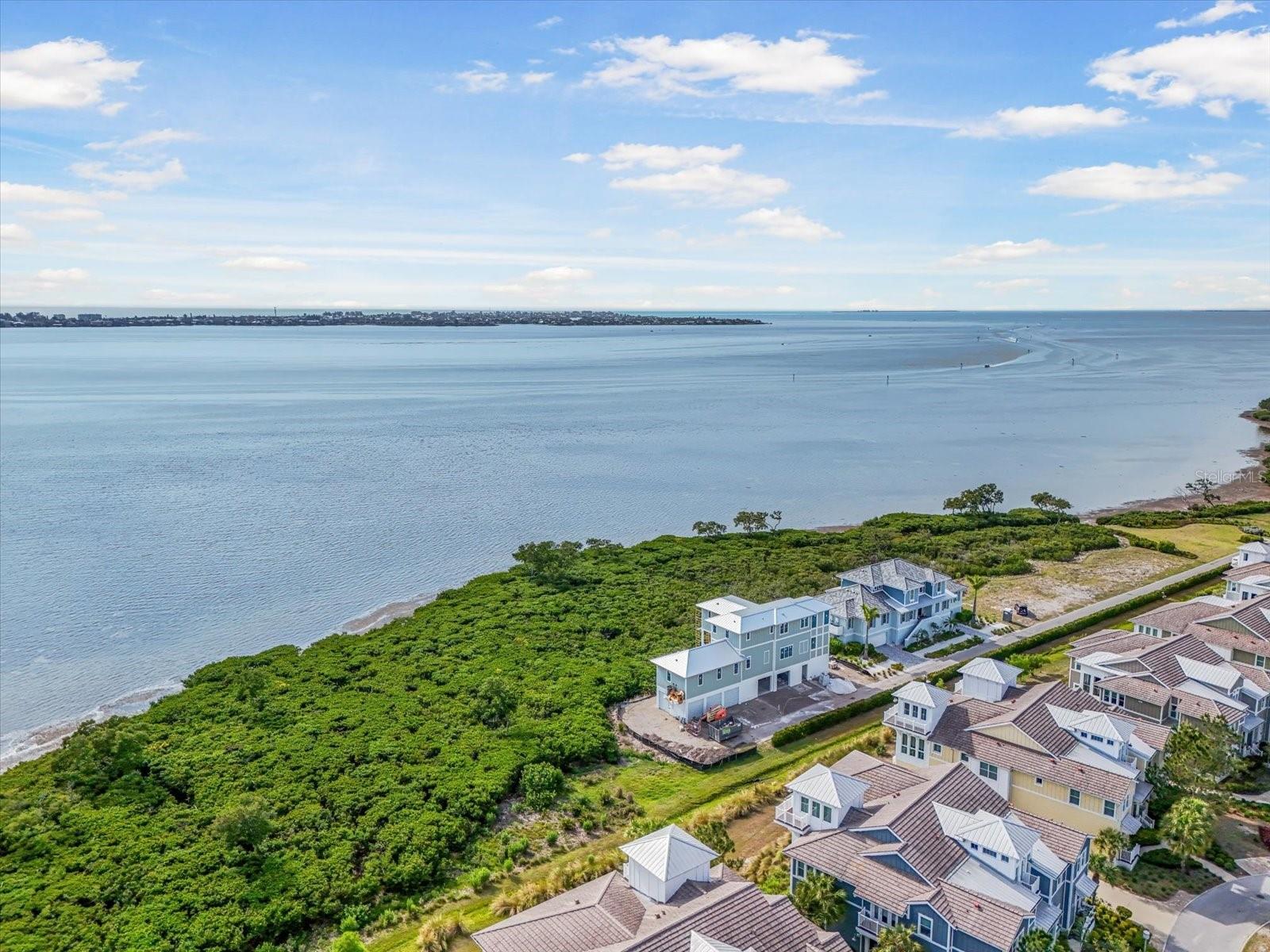HARBOR SOUND - Residential