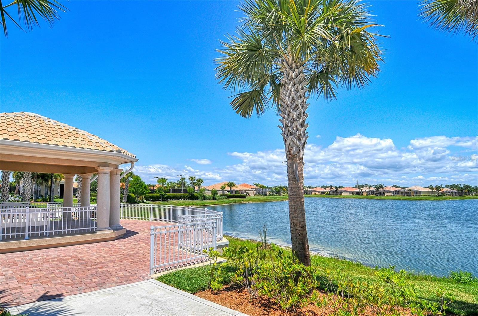 ISLES OF SARASOTA UNIT 1 - Residential