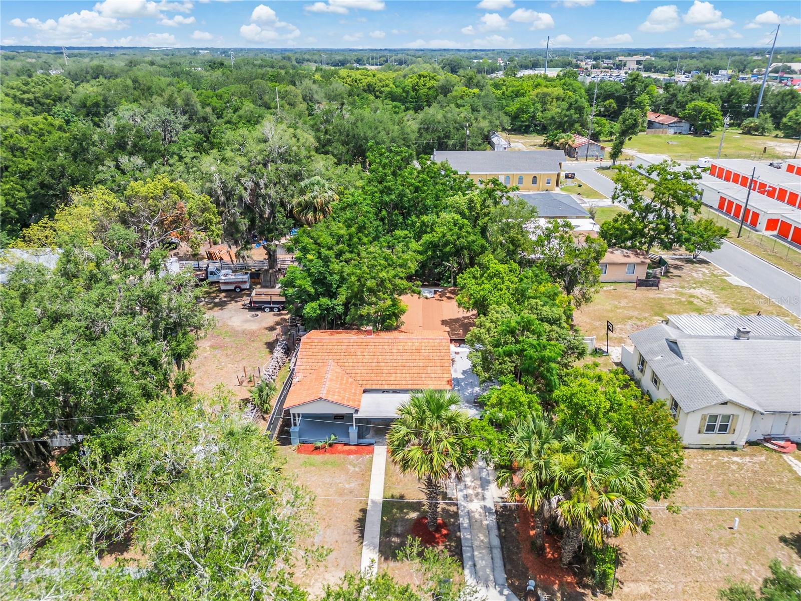 LEESBURG WINFRAME TERRACE - Residential