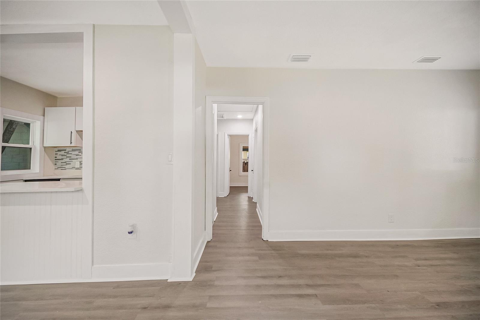LEESBURG WINFRAME TERRACE - Residential