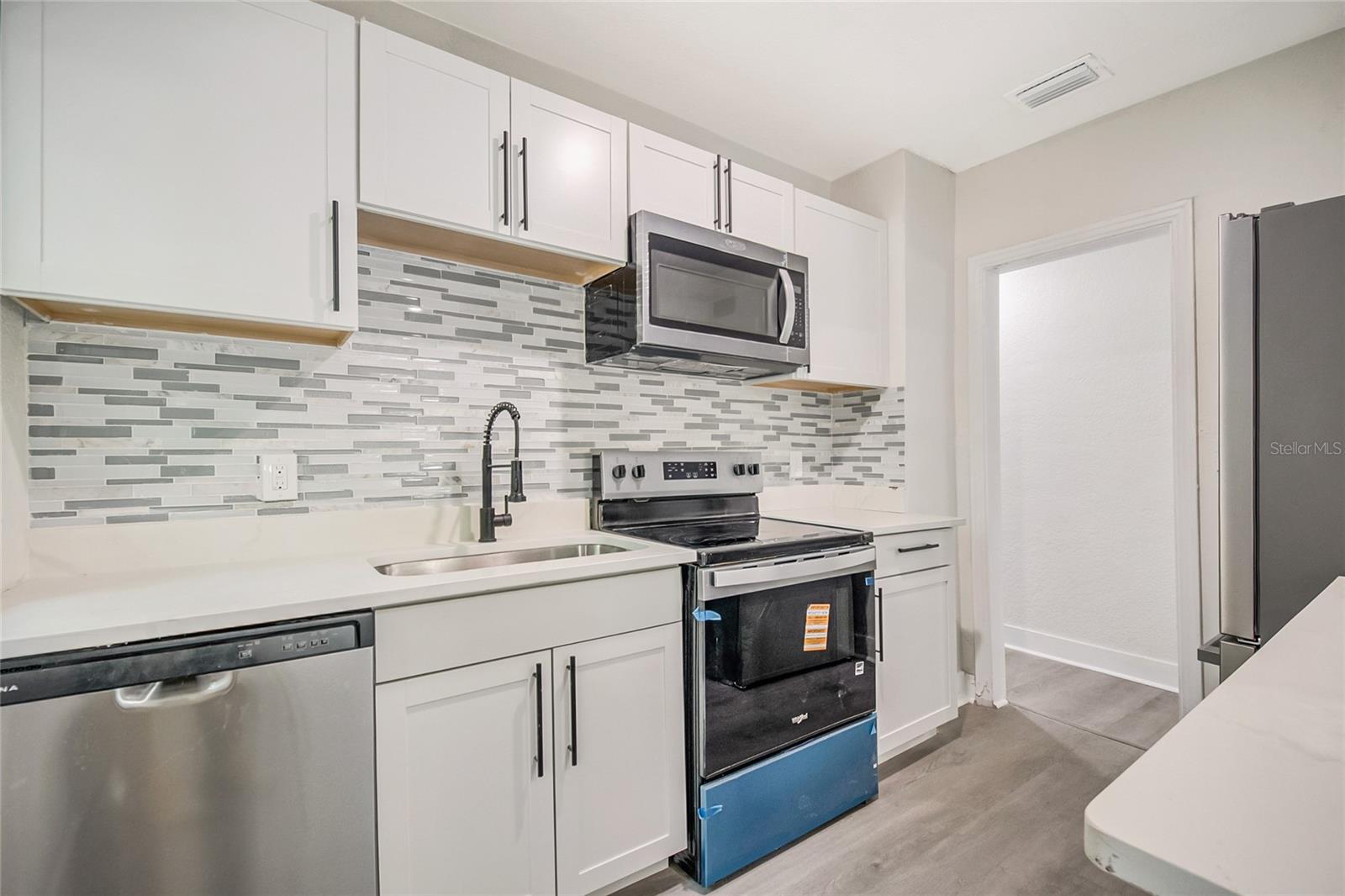 LEESBURG WINFRAME TERRACE - Residential