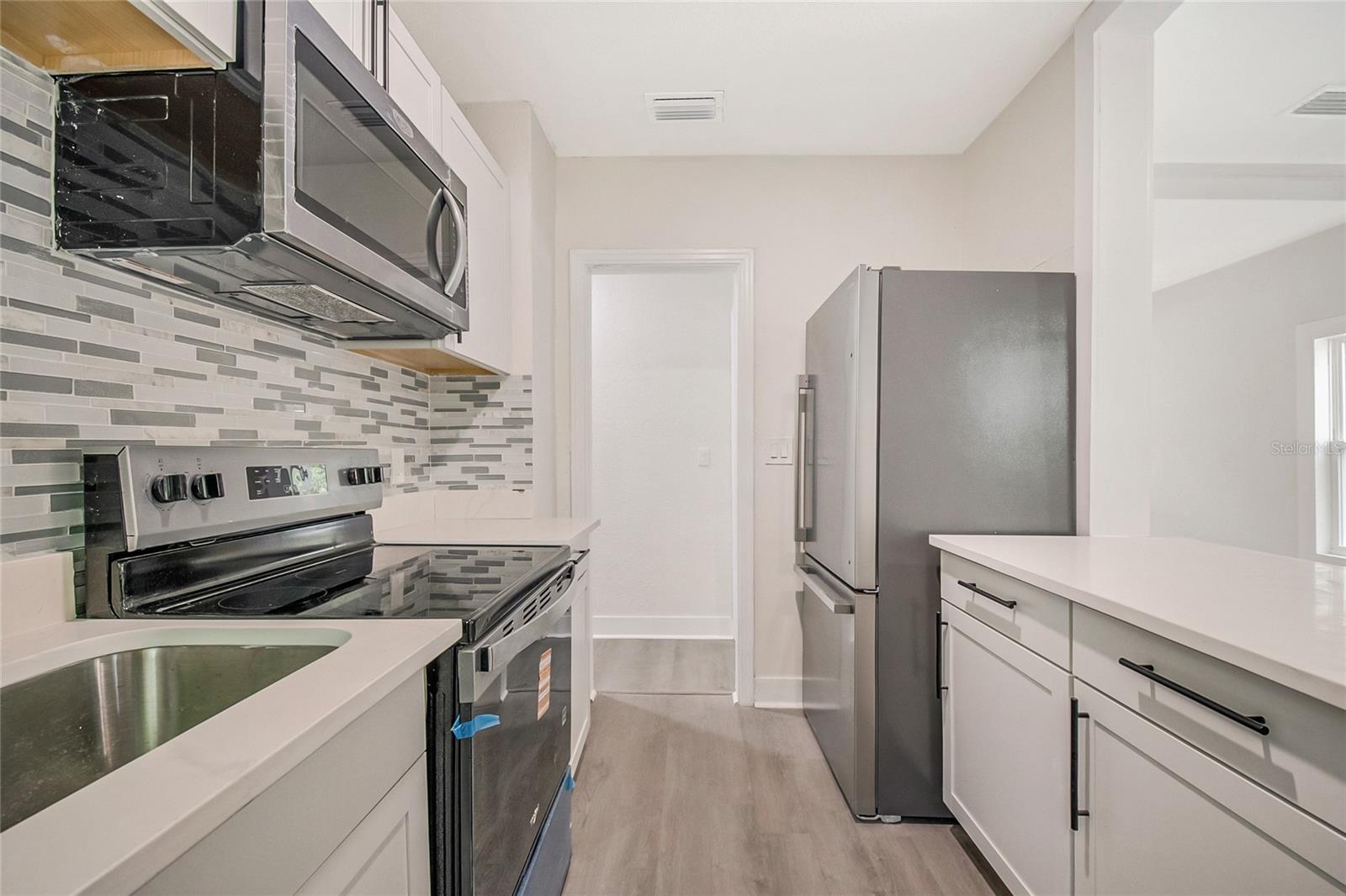 LEESBURG WINFRAME TERRACE - Residential