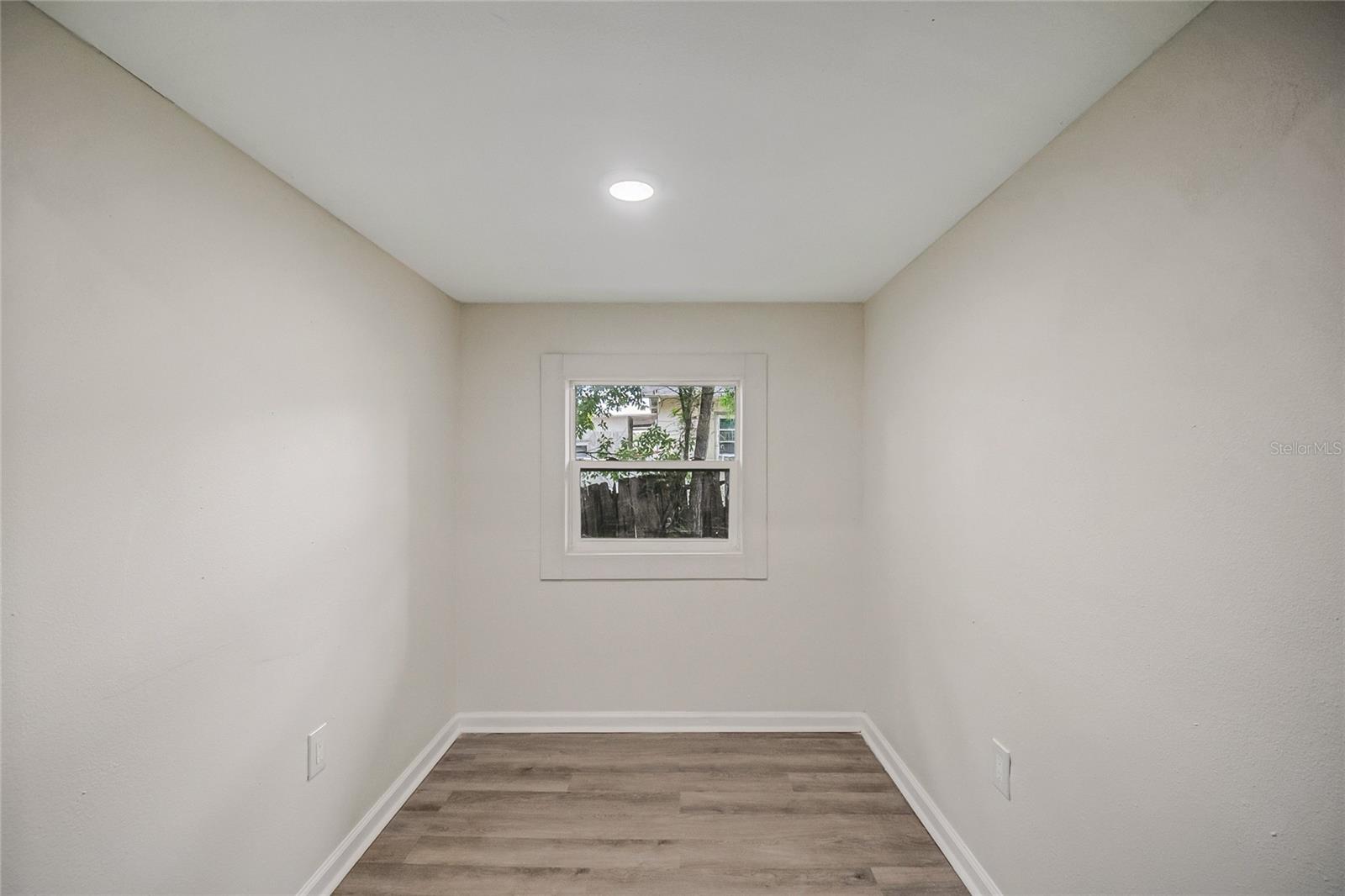 LEESBURG WINFRAME TERRACE - Residential