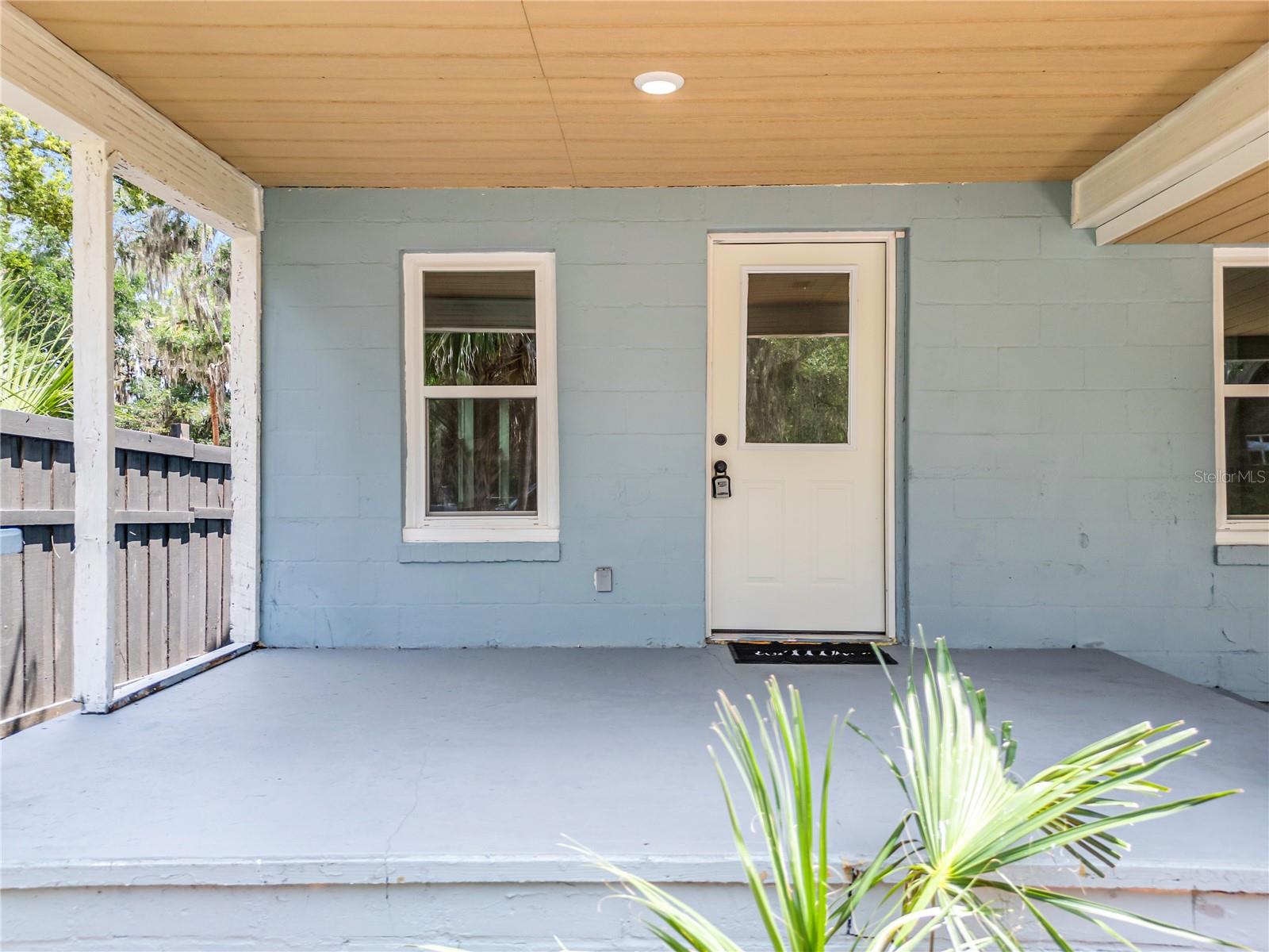 LEESBURG WINFRAME TERRACE - Residential