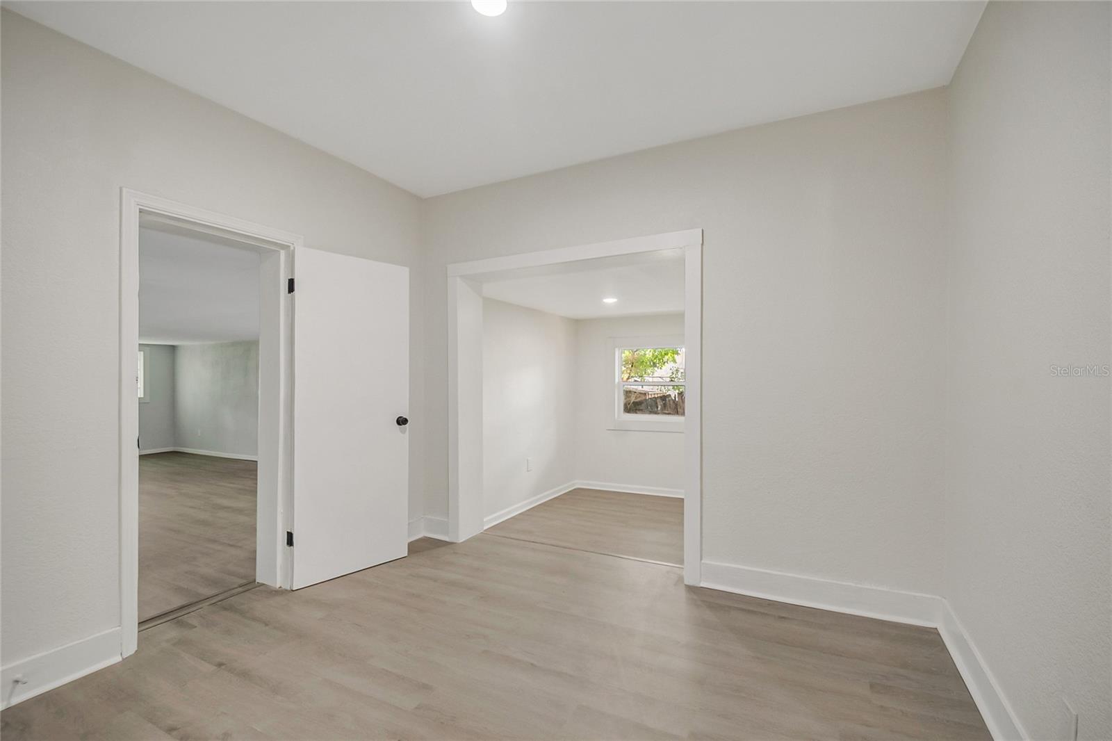 LEESBURG WINFRAME TERRACE - Residential