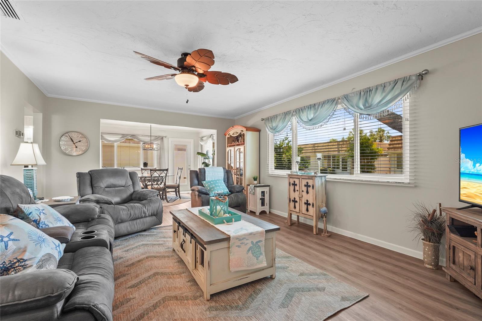 STRATHMORE RIVERSIDE - Residential
