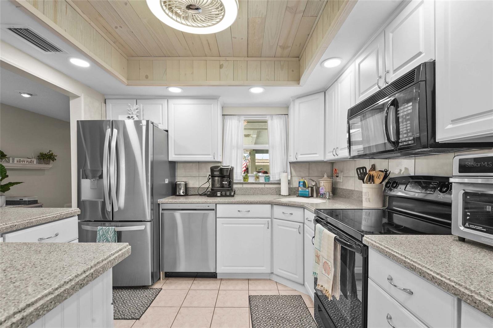 STRATHMORE RIVERSIDE - Residential
