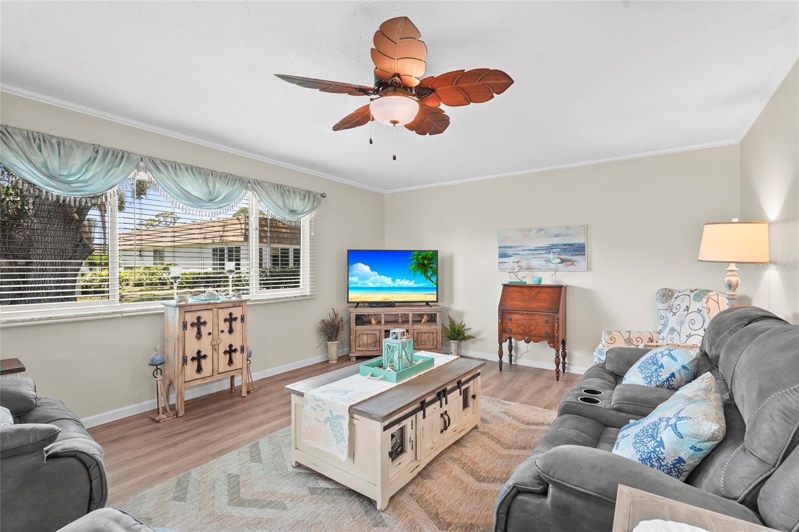 STRATHMORE RIVERSIDE - Residential